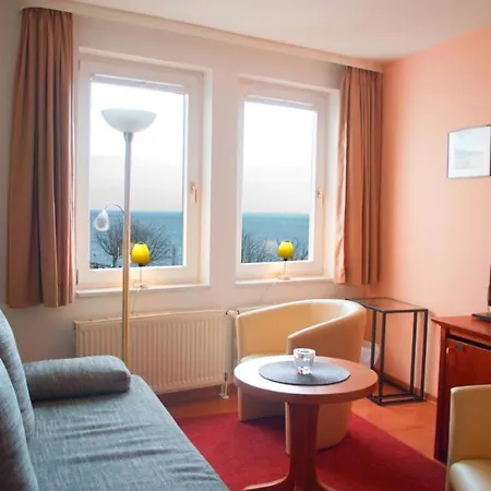 Pensionat Ostseeblick 3*